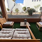 Oasis Jaylota *