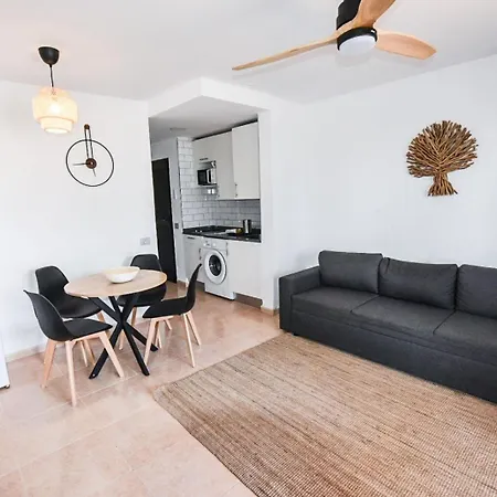 Oasis Jaylota Corralejo